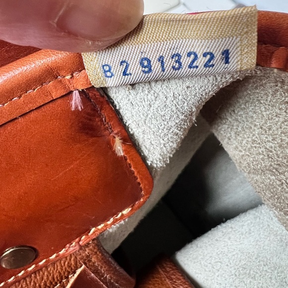 Authentic large 12 x 10 Dooney & Bourke pebble grain leather satchel ~Vintage! - Picture 14 of 16